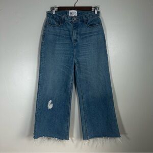 BDG Urban Outfitters Women's Blue Denim Wide Leg Crop Jeans Distressed Size 28